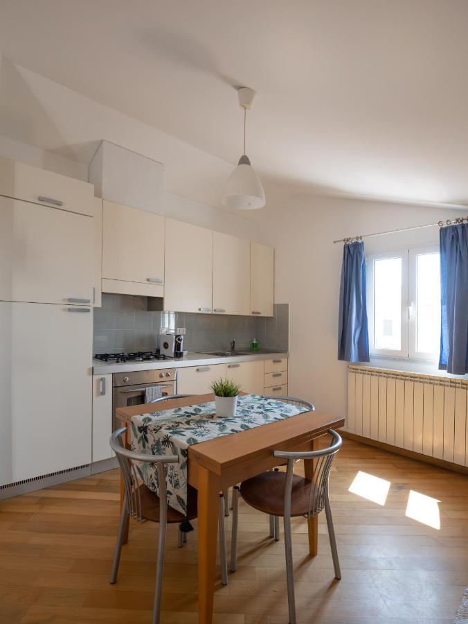 Appartamento Pesco "A Casa Felice" Pietra Ligure Bagian luar foto