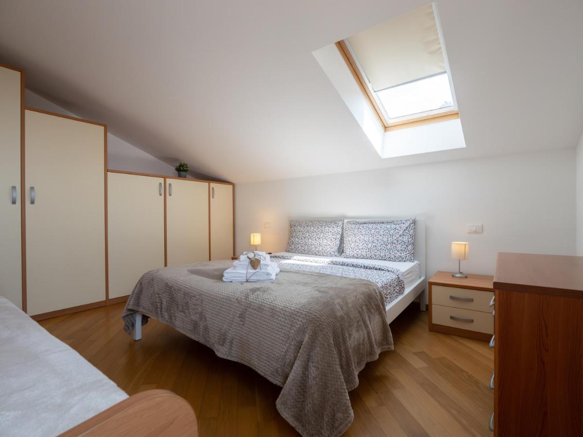 Appartamento Pesco "A Casa Felice" Pietra Ligure Bagian luar foto